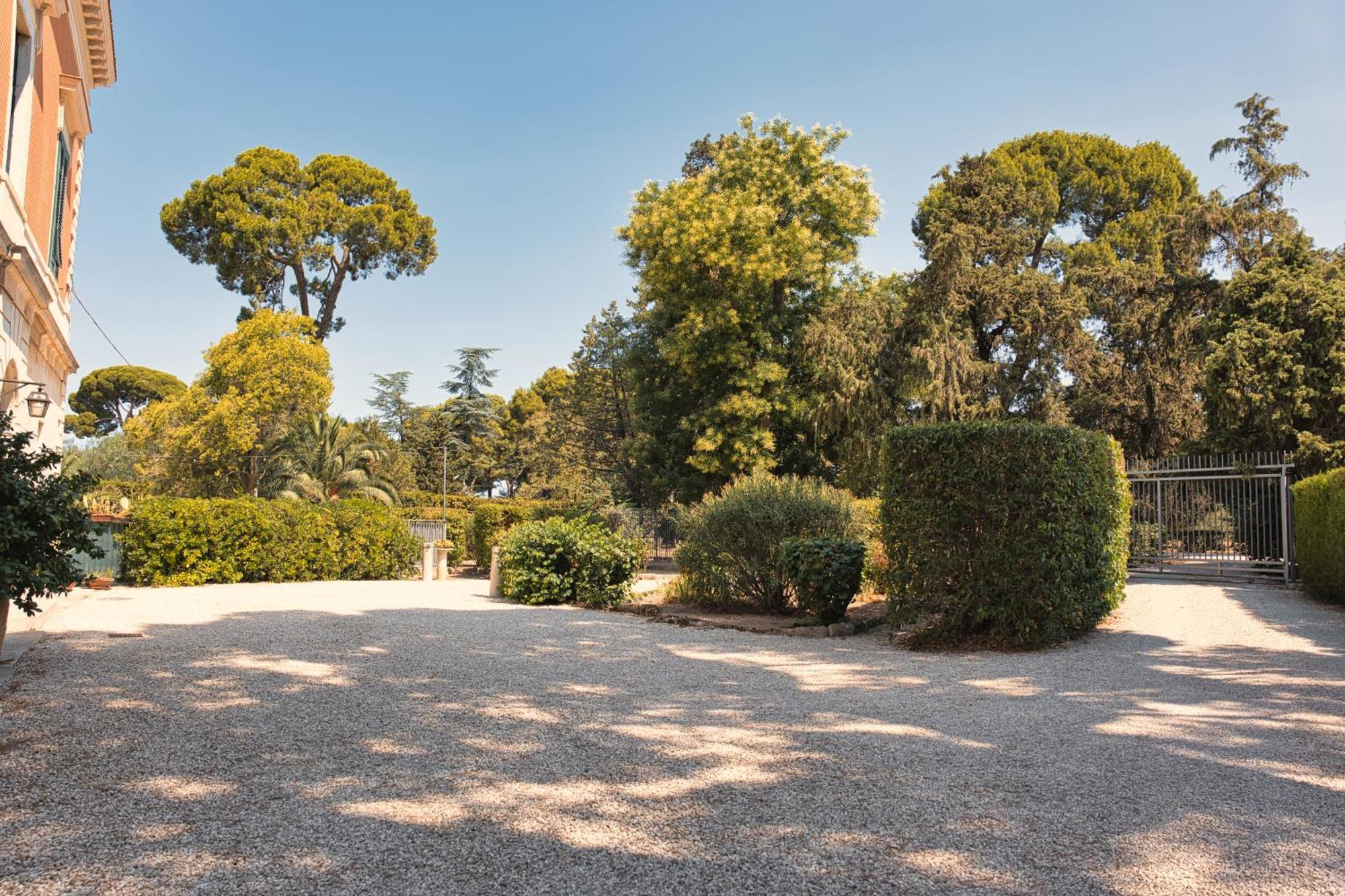 Villa Ceci Dimora Di Storie Andria Luaran gambar